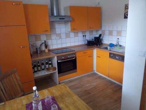 Apartamento Ferienwohnung In Plaue Th�ringen
