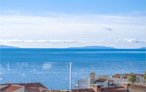 Nice Apartment In Podstrana With Outdoor Swimming Pool