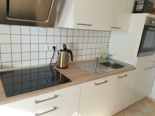 Apartamento Ferienwohnung H�gelhaus