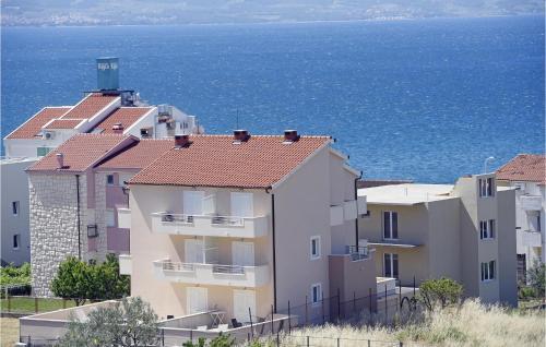 Awesome Apartment In Podstrana With