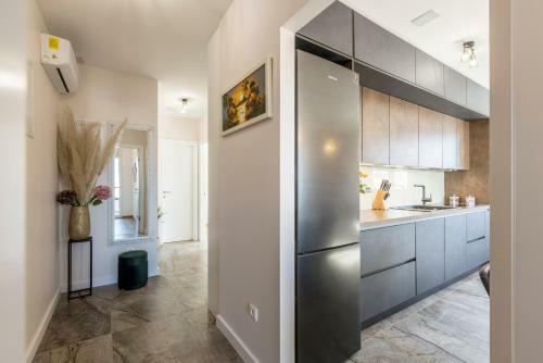 Peaceful Harmony Apartment Near Beach
