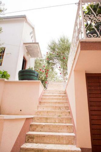 Apartmani Sara