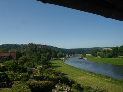 Apartamento Ferienwohnung Weserblick Polle
