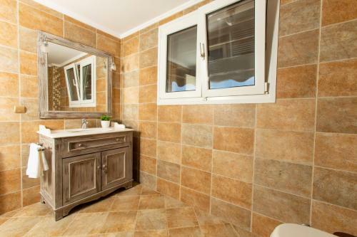 F & B Summer Villa Collection - Kassandra - Sani