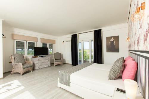F & B Summer Villa Collection - Kassandra - Sani