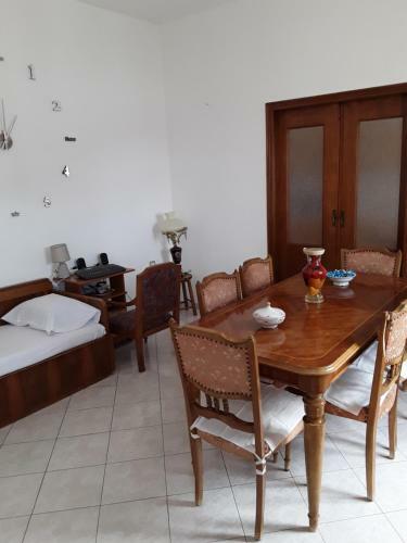 Apartamento Filoti Square House