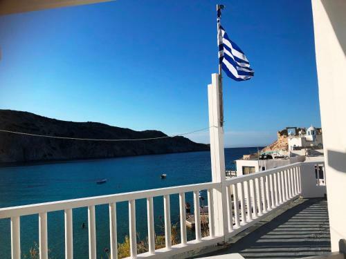 Vrachos House By The Sea
