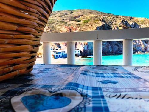 Vrachos House By The Sea