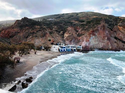 Vrachos House By The Sea