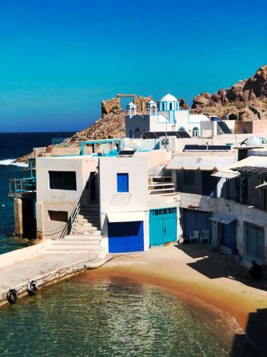 Vrachos House By The Sea