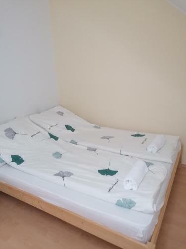 Sarkanty� Apartman