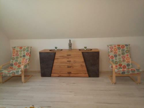 K�nyvesi-1 Vend�gh�z