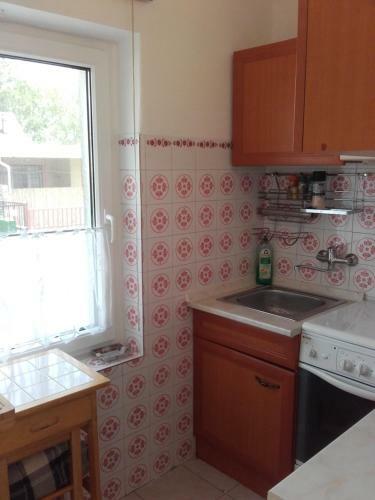 Gy�ngyvir�g Apartman