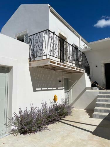 Fourfouras Cottage