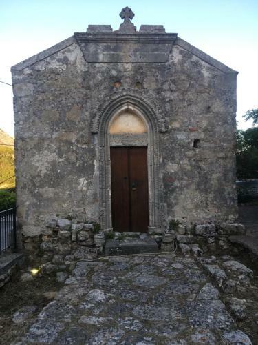 Fourfouras Cottage