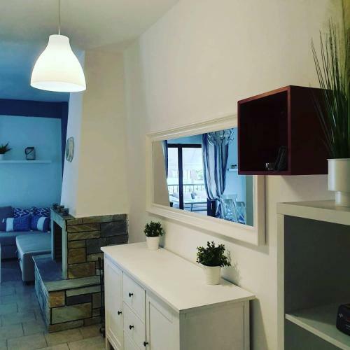 Lucas Lux Flogita Apartment