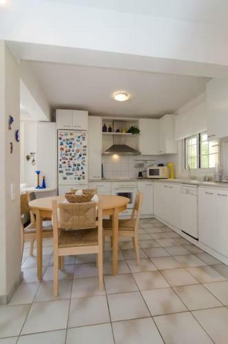 Wonderful House With Private Garden