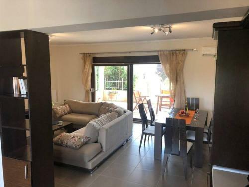 Tristan Beachfront House