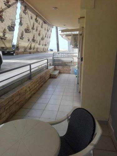 Wb Apartment Flogita