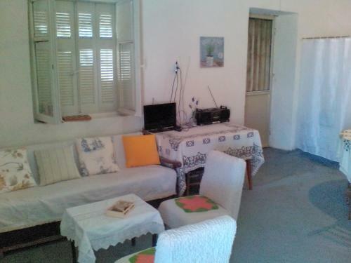 Maritsa Country Home