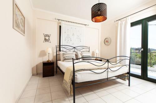 F & B Summer Villa Collection - Kassandra - Fourka