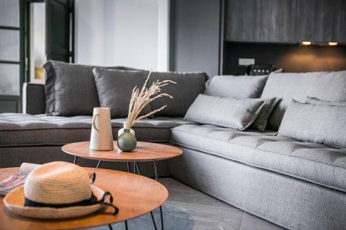 Dorian Apartment