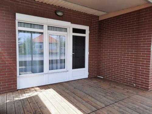 Feny? Apartman