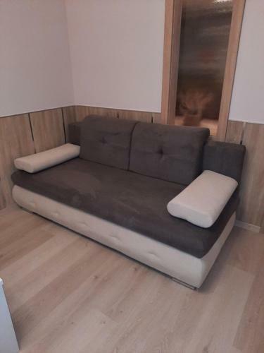 Feny? Apartman