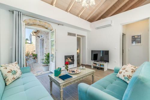 Fiscardo Luxury Stone Villa Alex ,with Sunset View!