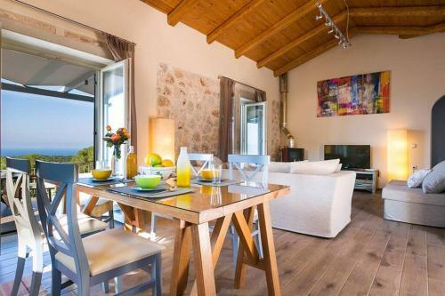 Aelia Villa