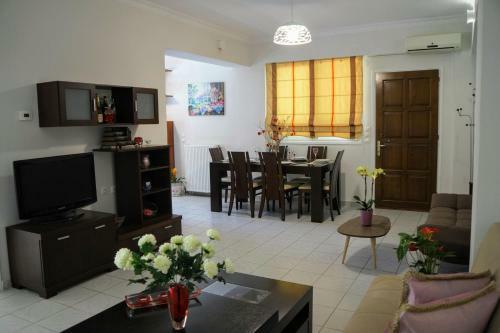 Apartamento Petros Garden ?ouse