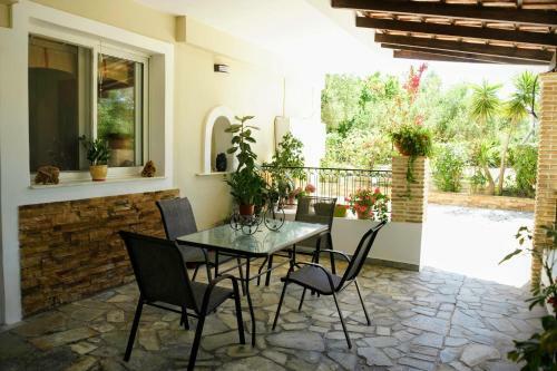 Apartamento Petros Garden ?ouse