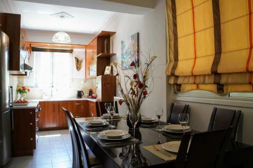 Apartamento Petros Garden ?ouse