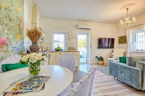 The Doors Boutique Apartments