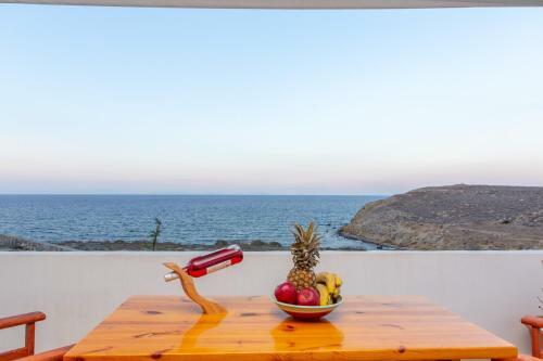 Villa Sea Front Maizonette Aura