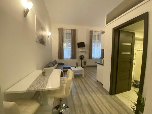 Belv�rosi Apartman 3