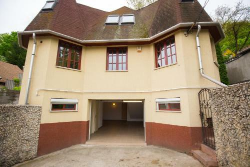 Two Towers Apartman Miskolc