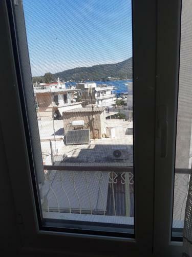 Apartamento Elenas House Poros Chanel View