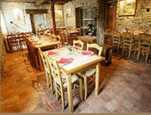 Posada Auberge Saint Hernin