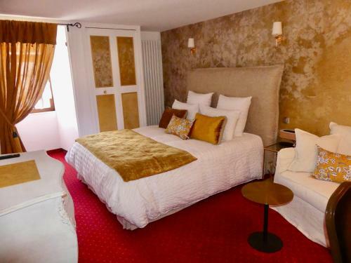 Hotel Le Chapeau Rouge