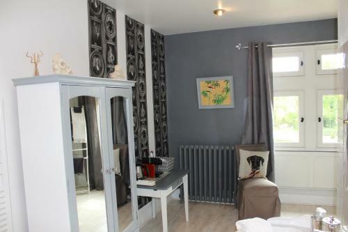 Bed & Breakfast Chambres D'h�tes Les M�neaux