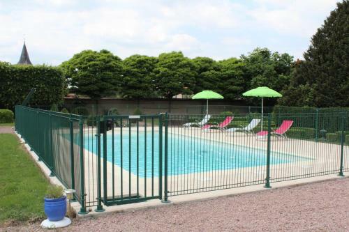 Bed & Breakfast Chambres D'h�tes Les M�neaux