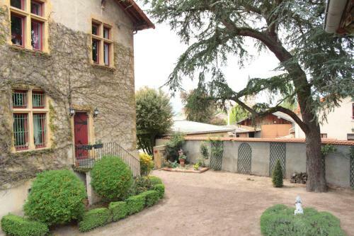 Bed & Breakfast Chambres D'h�tes Les M�neaux