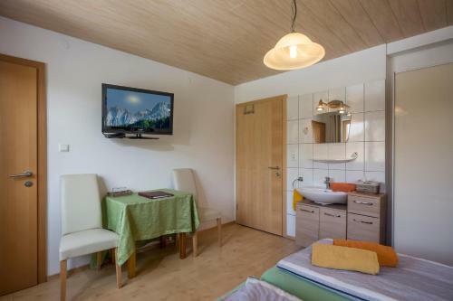 Hostal Haus Enzian
