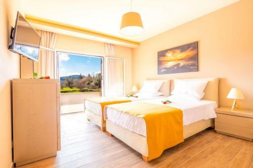 Luxury Villa Matzourana