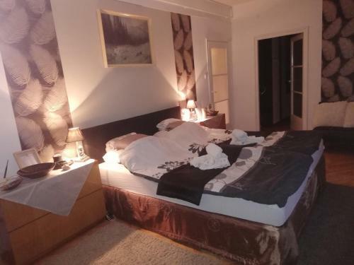 Heni Apartman