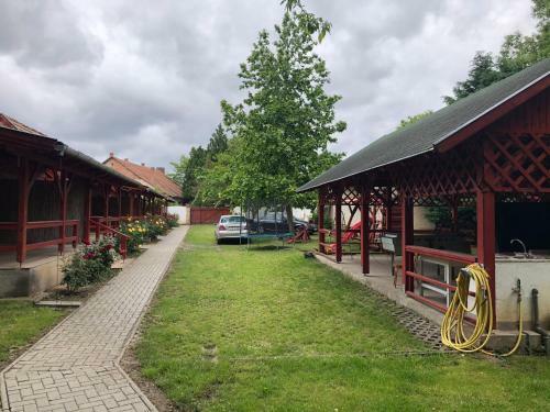 Apartamento Sz?ke Tisza Pihen?park