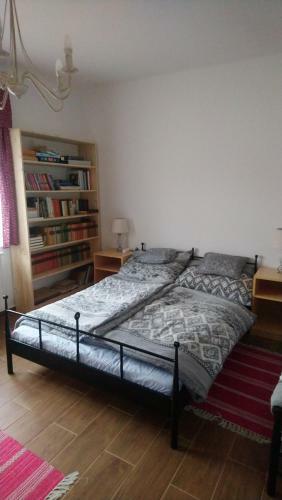 Sandora Vend�gh�z Nagyr�kos