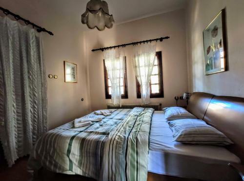 Zenios Dionysos - Traditional Villa