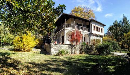 Zenios Dionysos - Traditional Villa
